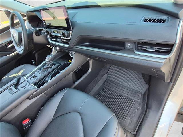 Used 2026 Toyota Grand Highlander AWD Hybrid image 22