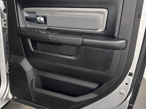 Used 2018 RAM 2500 Power Wagon w/ Leather & Luxury Group image 27