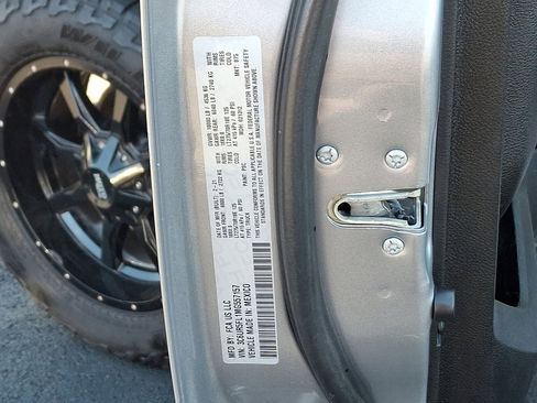 Used 2021 RAM 2500 Laramie image 27