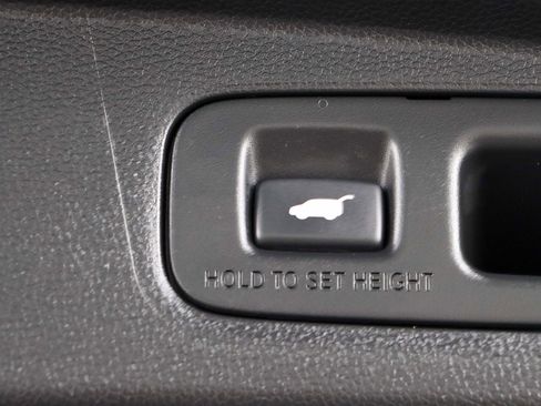 Used 2023 Honda CR-V EX-L image 30