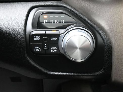 Used 2019 RAM 1500 Laramie AWD/4WD image 22