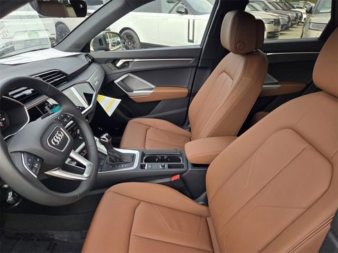 New 2025 Audi Q3 2.0T Premium Plus image 26