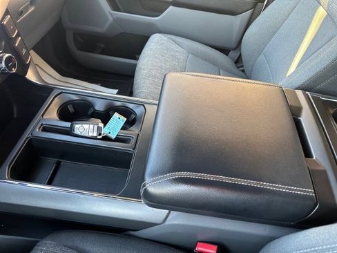 Used 2022 Ford F150 XLT w/ Equipment Group 302A High image 19