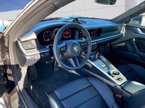 New 2025 Porsche 911 Carrera image 4