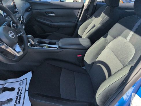 Used 2025 Nissan Sentra SV FWD image 24