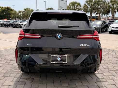 New 2026 BMW X3 xDrive30i w/ Premium Package AWD/4WD image 10