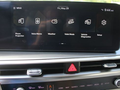 Certified 2024 Kia Sorento S w/ Panoramic Sunroof Package FWD image 45