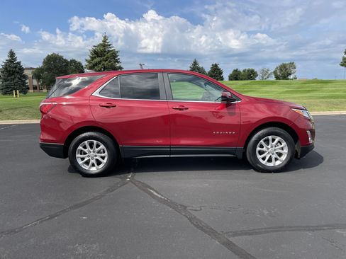 Used 2021 Chevrolet Equinox LT AWD/4WD image 6