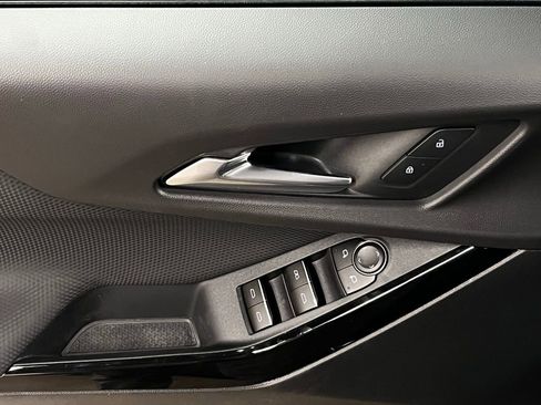 New 2026 Chevrolet Equinox RS w/ Safety and Technology Package FWD image 15