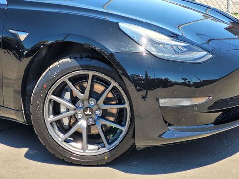 Used 2019 Tesla Model 3 Standard Range Plus RWD image 5