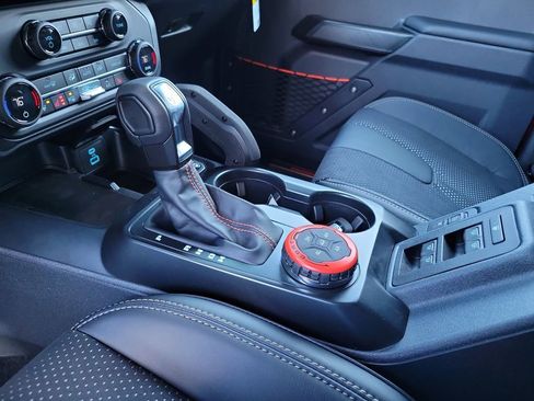 New 2025 Ford Bronco Raptor image 29