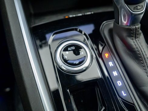 Used 2023 Chevrolet Colorado LT w/ LT Convenience Package II image 25