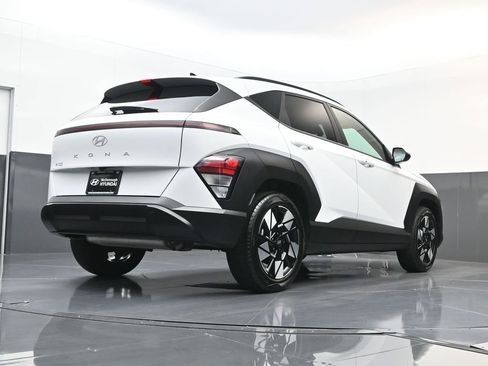 Certified 2025 Hyundai Kona SEL FWD image 23