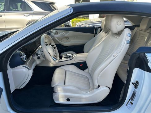 Used 2023 Mercedes-Benz E 450 Cabriolet image 2