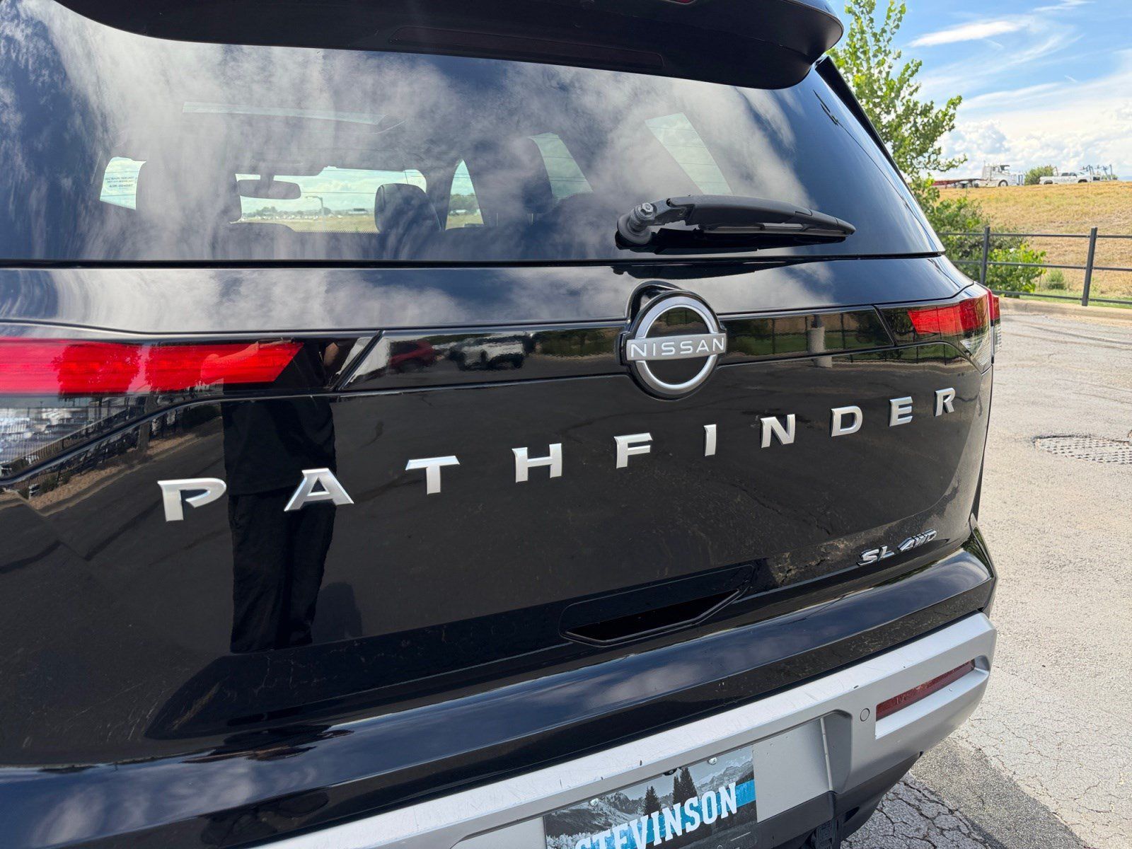 Used 2022 Nissan Pathfinder SL w/ SL Premium Package AWD/4WD image 23
