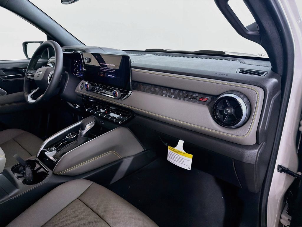 New 2026 Chevrolet Colorado ZR2 AWD/4WD image 21