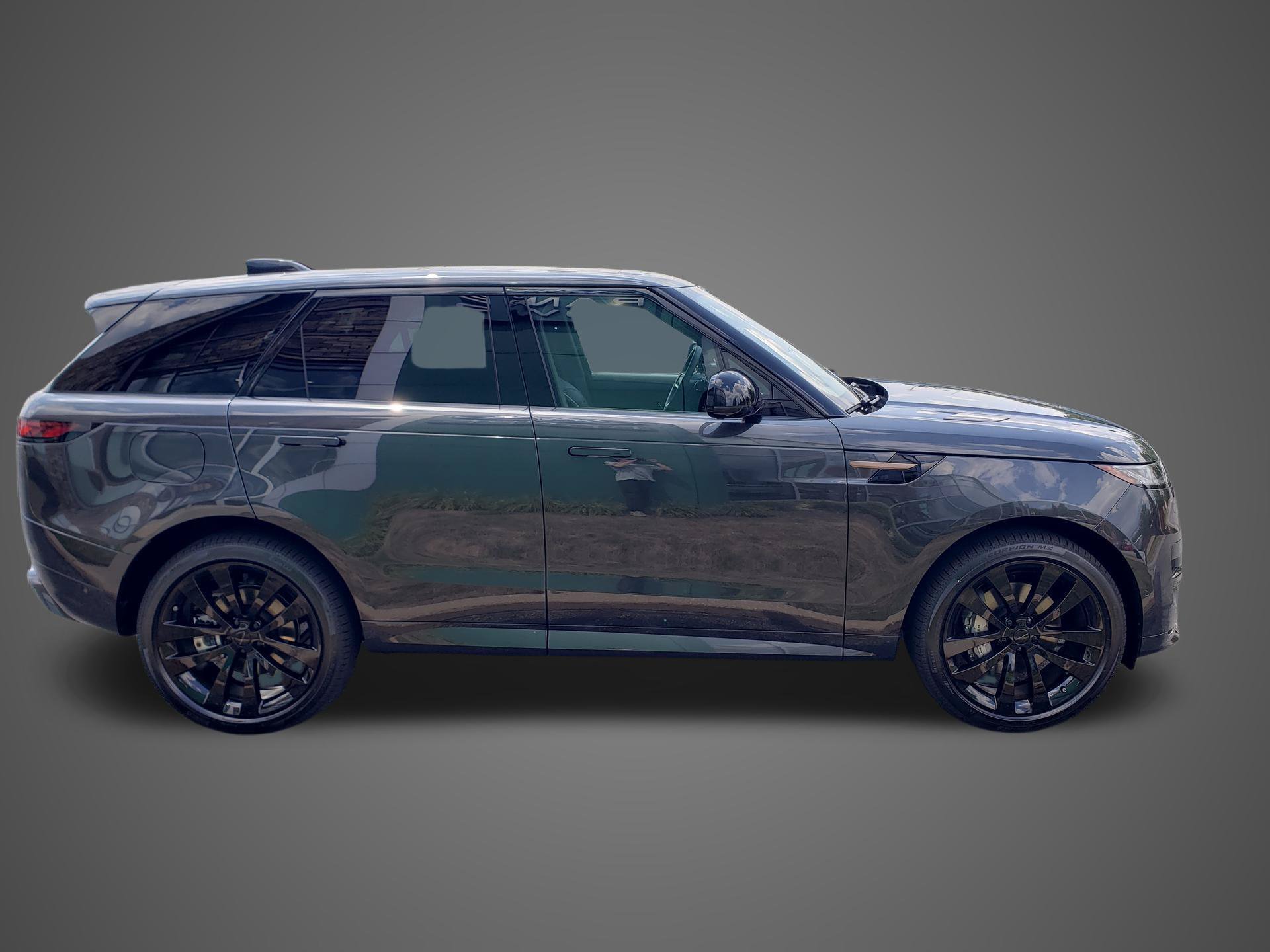 New 2026 Land Rover Range Rover Sport Dynamic SE AWD/4WD image 4