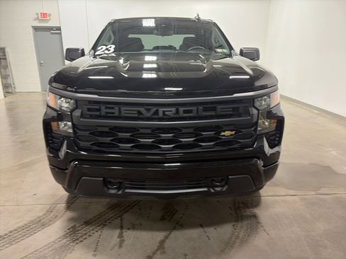 Used 2023 Chevrolet Silverado 1500 Custom image 7