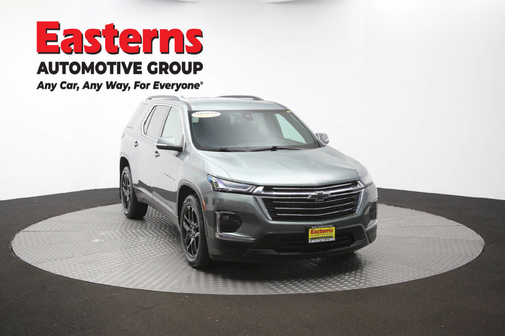 Used 2023 Chevrolet Traverse LT AWD/4WD image 54