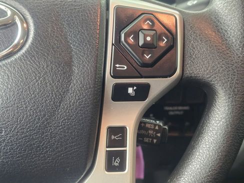 Used 2020 Toyota Tundra SR5 AWD/4WD image 27