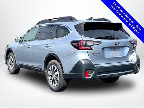 Used 2022 Subaru Outback Premium AWD/4WD image 13