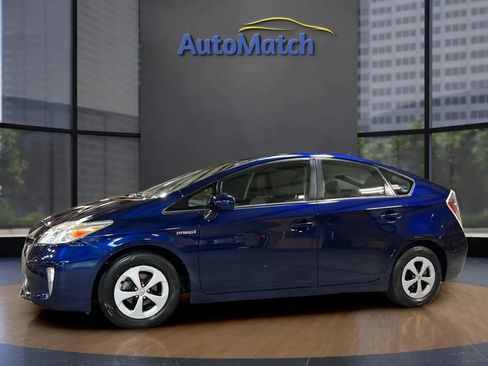 Used 2015 Toyota Prius Two image 4