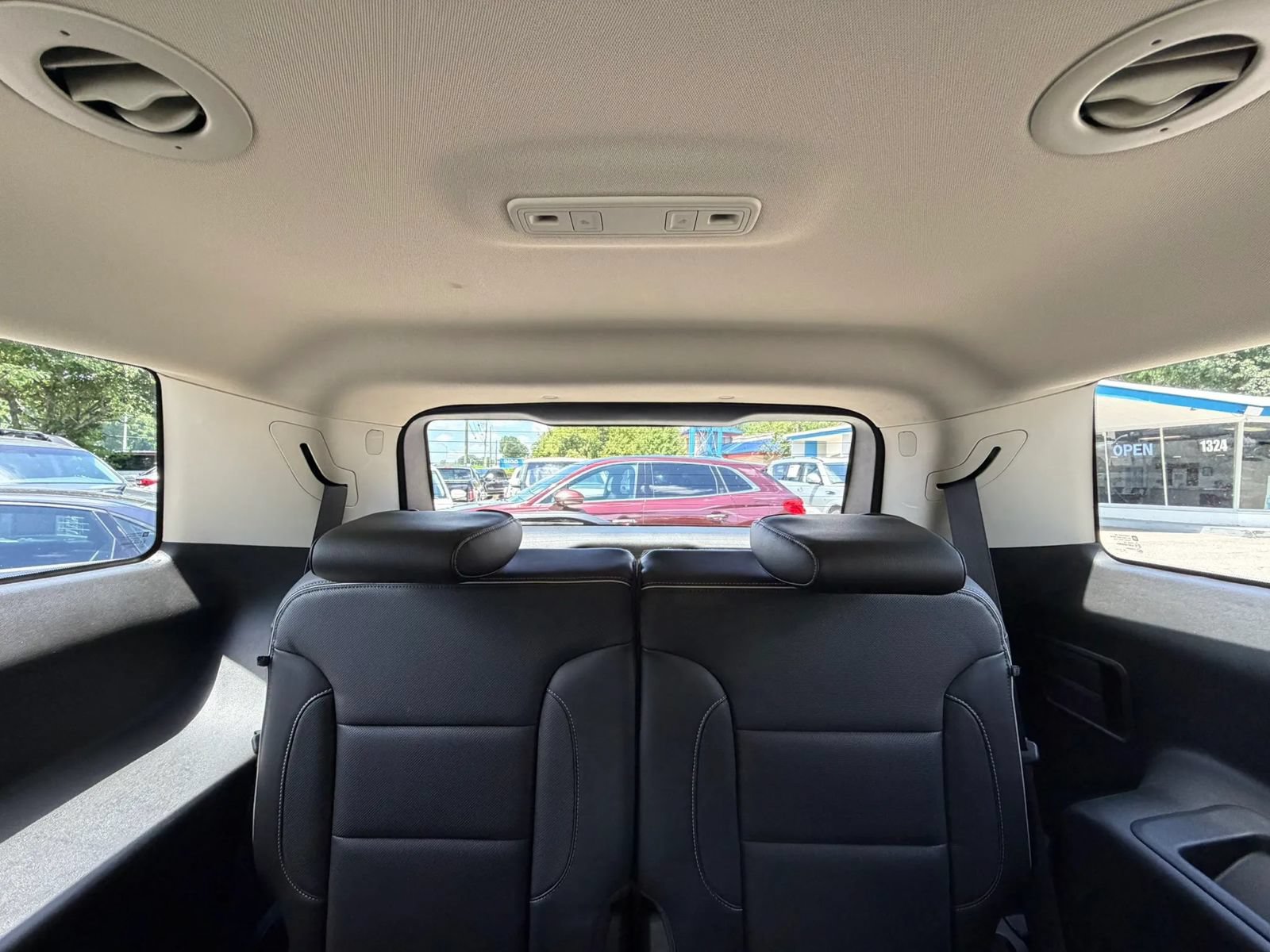 Used 2017 GMC Acadia Denali FWD image 29