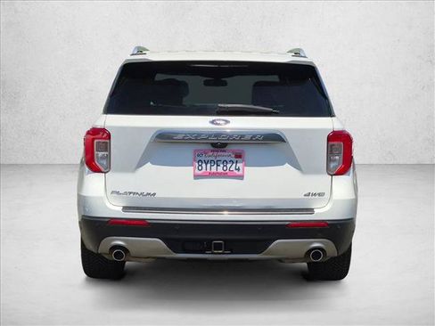 Used 2021 Ford Explorer Platinum AWD/4WD image 5