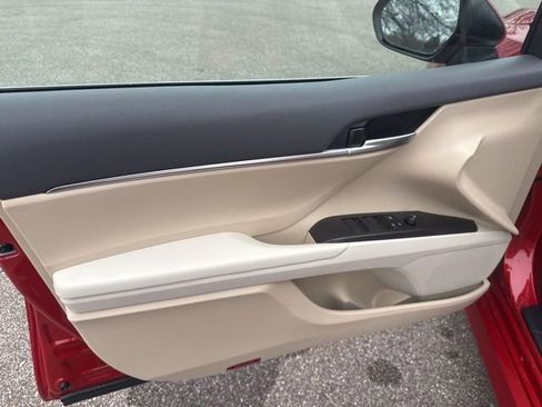 Used 2024 Toyota Camry LE image 18