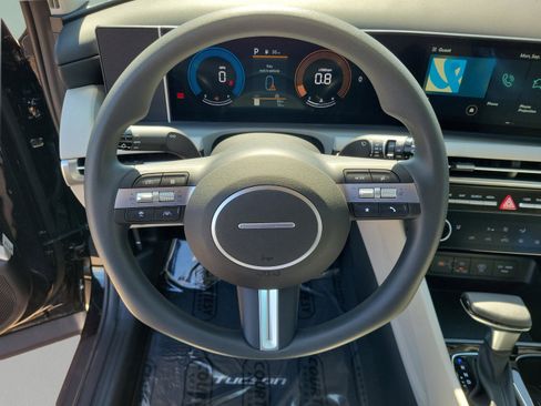 New 2026 Hyundai Tucson SEL image 17