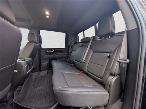 Used 2025 GMC Sierra 3500 Denali w/ Denali Reserve Package image 19