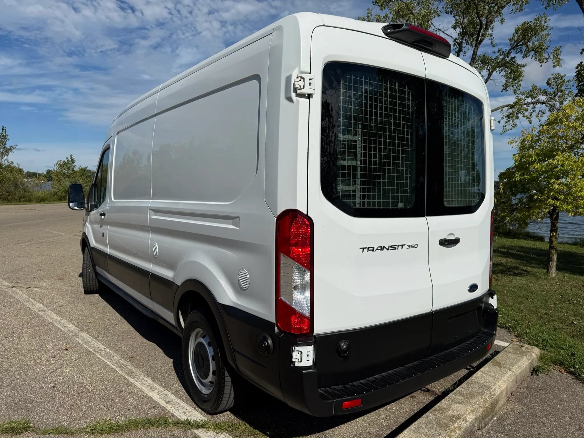 Used 2019 Ford Transit 350 148 Medium Roof RWD image 7