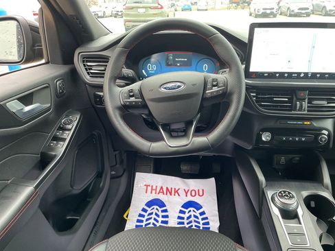 Used 2025 Ford Escape ST-Line Elite image 12