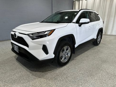 Certified 2023 Toyota RAV4 XLE w/ Convenience Package AWD/4WD image 5