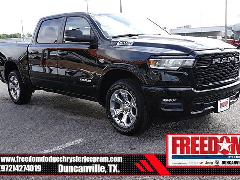 Used 2026 RAM 1500 Big Horn AWD/4WD image 7