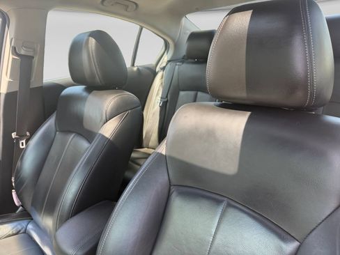 Used 2011 Chevrolet Cruze LTZ FWD image 23