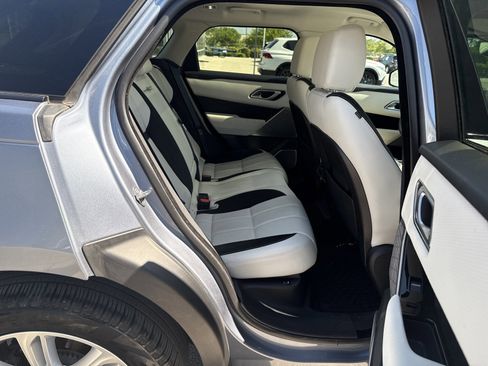 Used 2022 Land Rover Range Rover Velar S AWD/4WD image 29