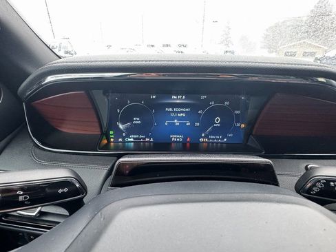 Used 2022 Lincoln Navigator Reserve w/ Equipment Group 201A image 18