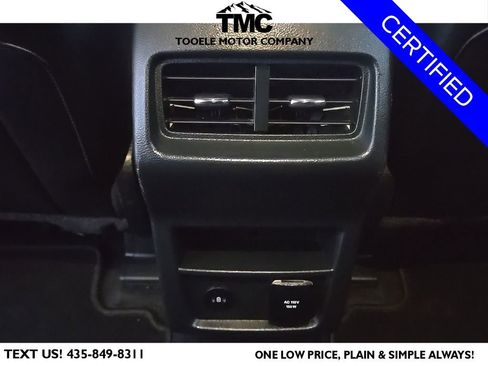 Used 2024 Ford Edge Titanium image 29