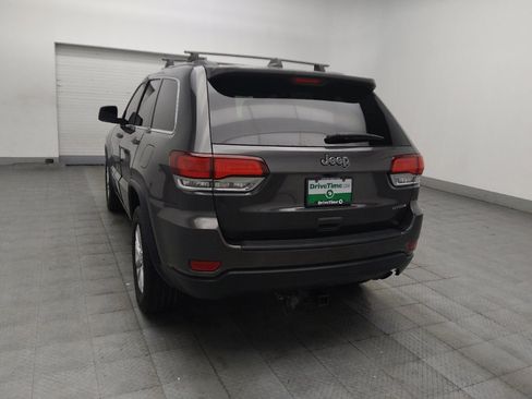 Used 2021 Jeep Grand Cherokee Laredo RWD image 5