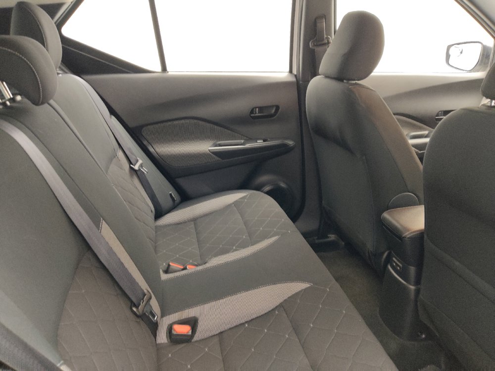 Used 2020 Nissan Kicks S FWD image 19