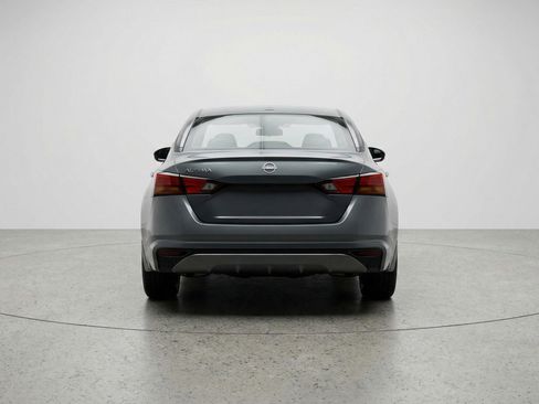 Used 2025 Nissan Altima 2.5 SV FWD image 7