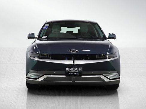 Used 2023 Hyundai Ioniq 5 Limited image 8