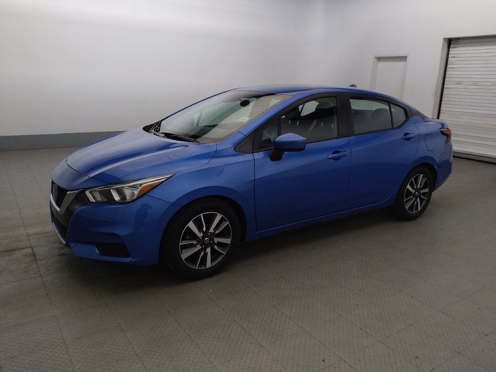 Used 2021 Nissan Versa SV FWD image 2