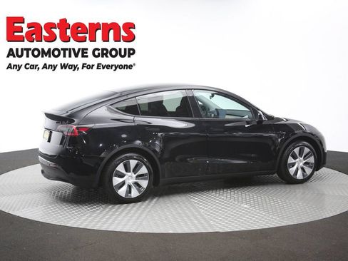 Used 2021 Tesla Model Y Long Range AWD/4WD image 37