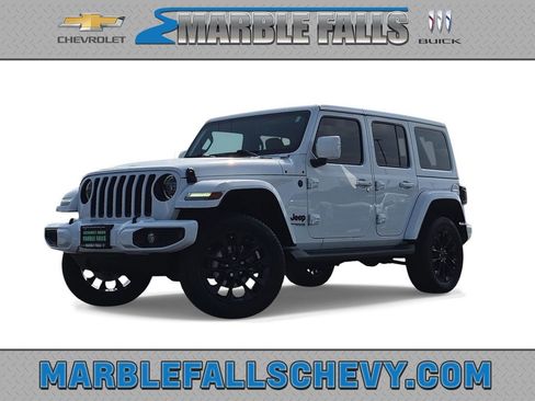Used 2022 Jeep Wrangler Unlimited Sahara AWD/4WD image 1