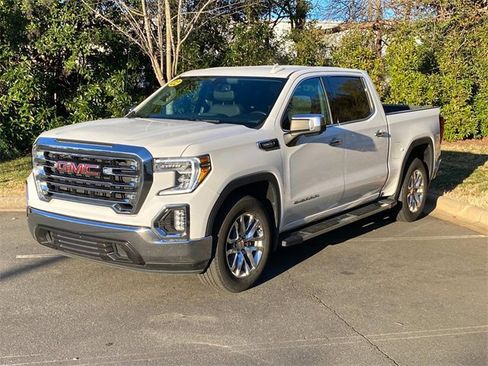 Used 2022 GMC Sierra 1500 SLT w/ SLT Premium Package image 3