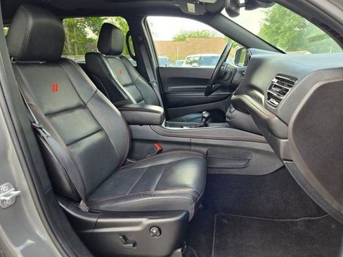 Used 2025 Dodge Durango GT image 30