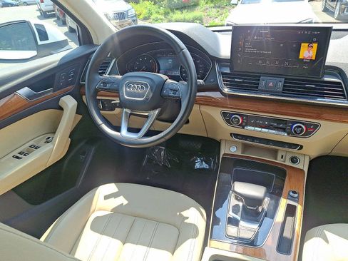 Used 2023 Audi Q5 2.0T Premium w/ Convenience Package AWD/4WD image 15