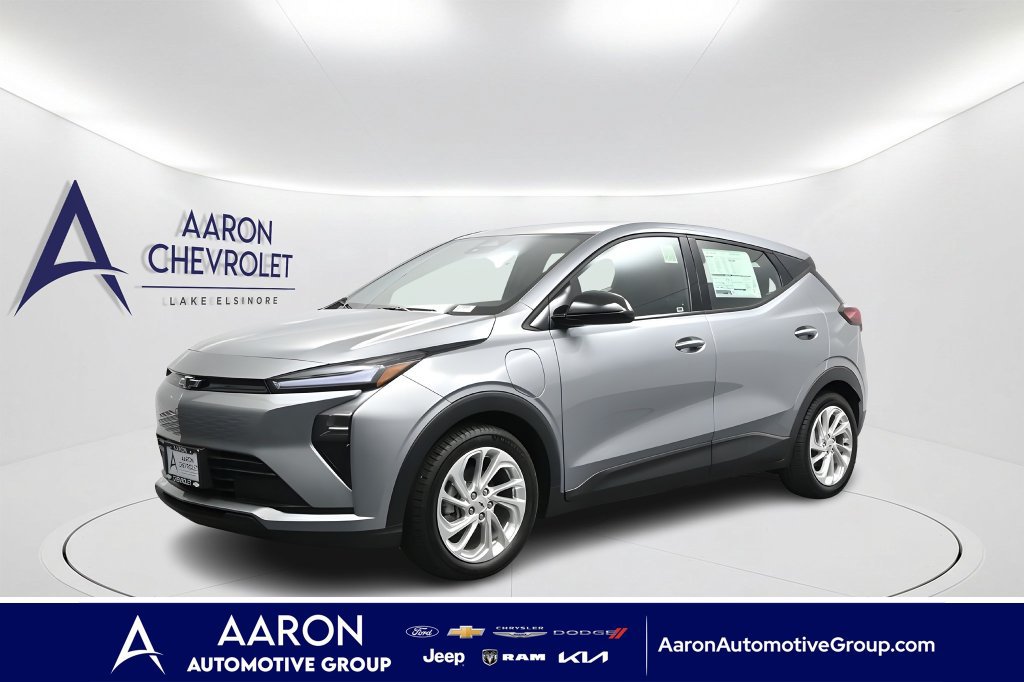 Used 2027 Chevrolet Bolt LT w/ Comfort Package FWD image 1